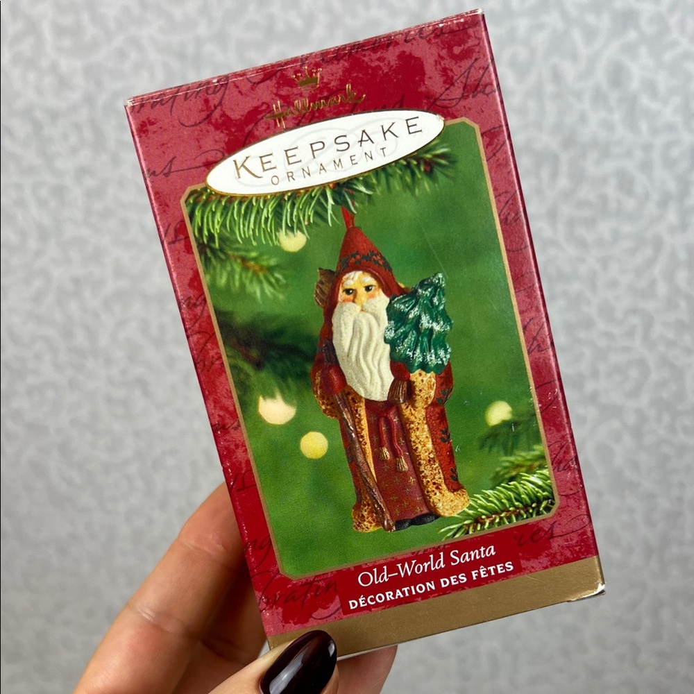 Hallmark Old World Santa Keepsake Ornament Christmas Tree NEW Vintage